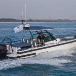 Axopar 28 T-Top