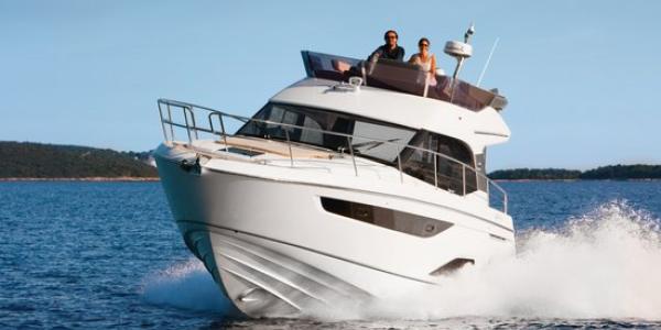 Bavaria R40