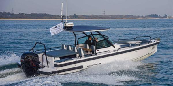 Axopar 28 T-Top