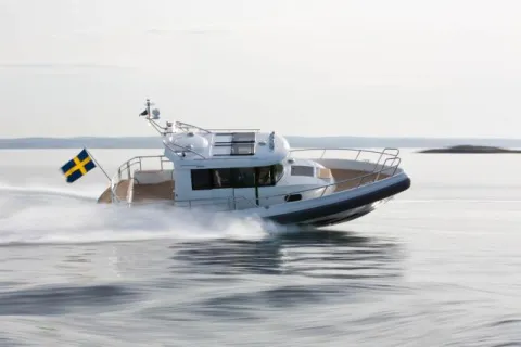 Paragon Ranger 25 Cabin Paragon Ranger 25 Cabin