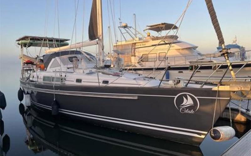Oceanis 44 - Celeste