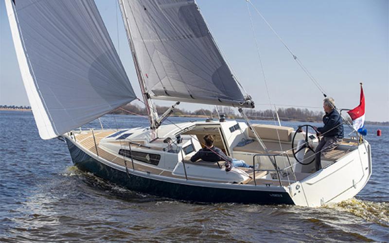 Pointer Yachts 30