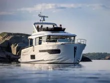 Nimbus 495 Flybridge