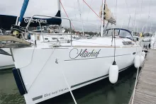 Beneteau Oceanis 37 - Mischief