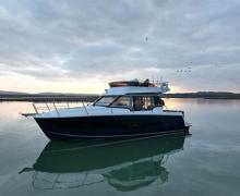 Merry Fisher 1095 Flybridge