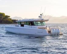 Axopar 45 XC Cross Cabin