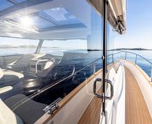 Nimbus 495 Flybridge Wheelhouse