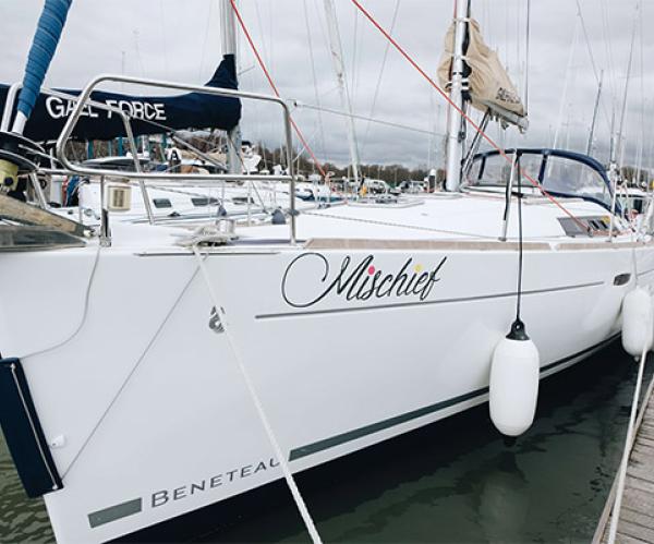 Beneteau Oceanis 37 - Mischief