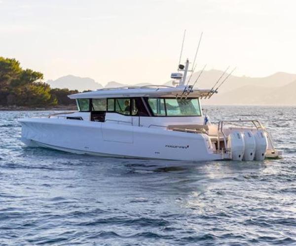 Axopar 45 XC Cross Cabin