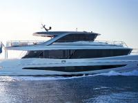 Princess Yachts X90